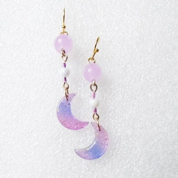 So Dainty & Girly! Lavender & Purple Moon Dangle Earrings! Sweet Spunky Unique - Picture 4 of 9